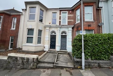 6 bed house, Kingsley Road, North Hill, Plymouth, PL46QW - Image 1